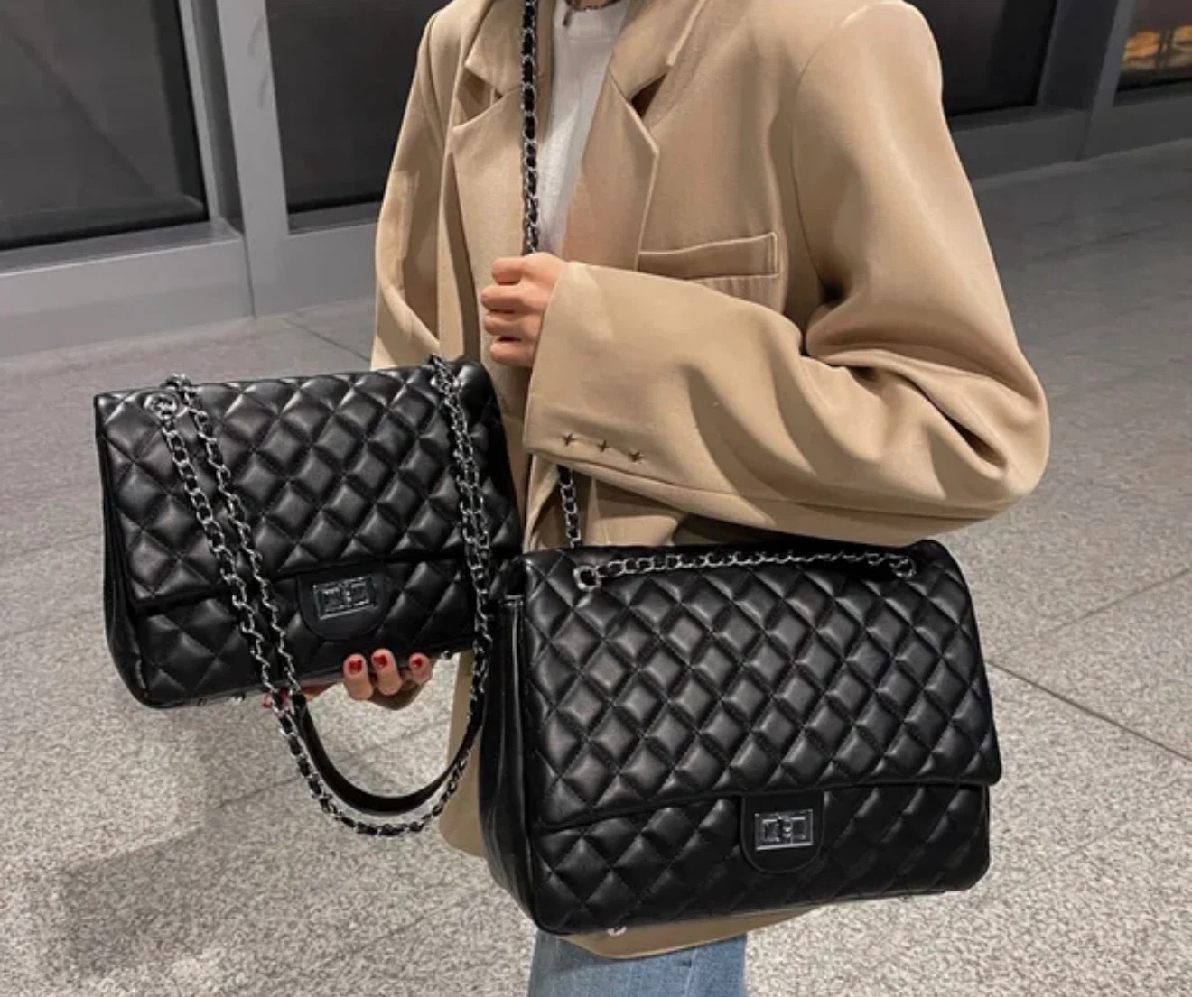 Quilted Black Shoulder Bag with Chain Strap