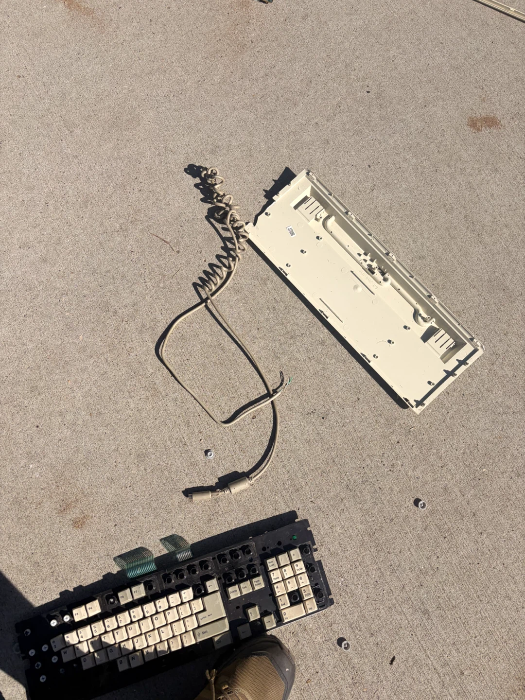 Vintage Samsung Mechanical Keyboard (Parts/Repair) - photo 2