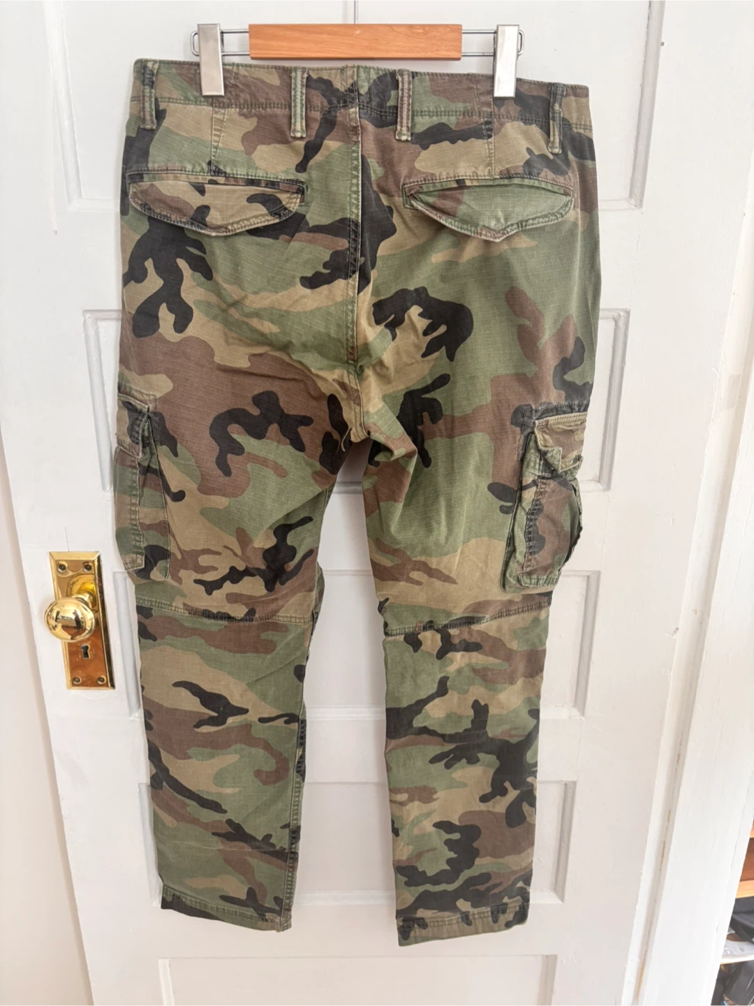 Gap Camo Cargo Pants 32x30 - photo 2