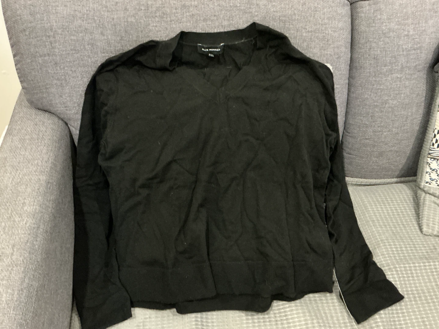 Club Monaco Black V-Neck Sweater - photo 2