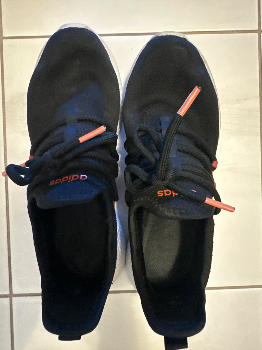 Adidas Running Shoes Black Size 8.5 US - photo 2