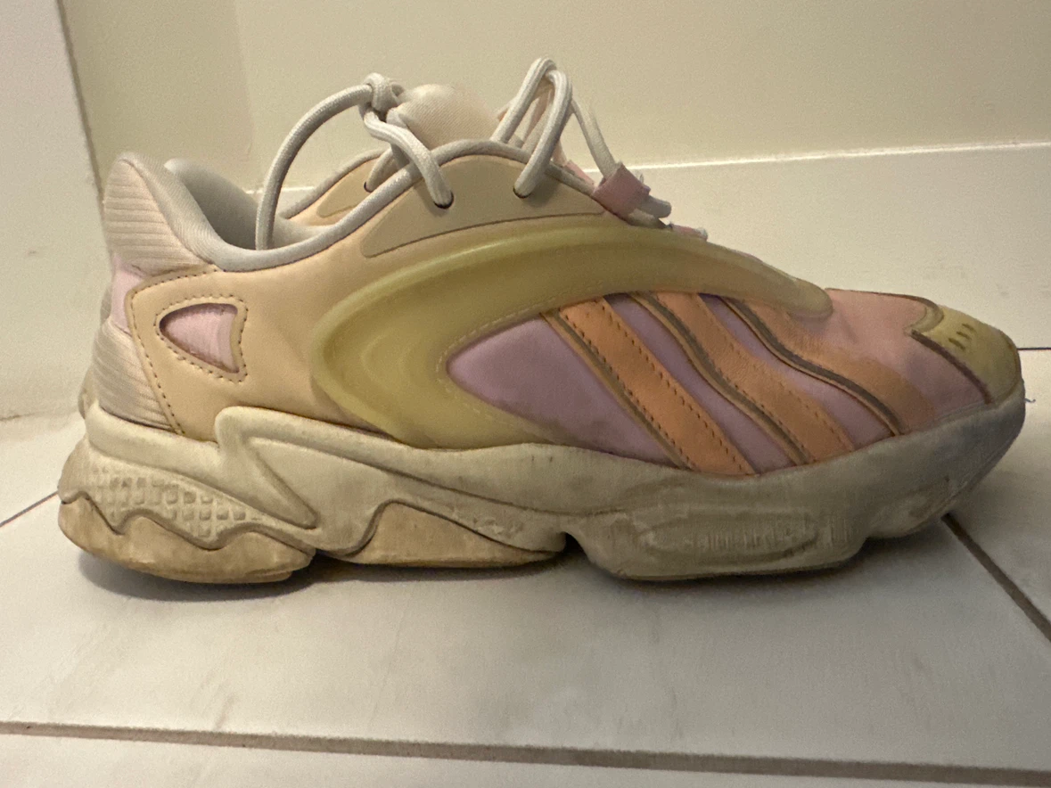 Adidas sneakers multi-colour size 8.5 US