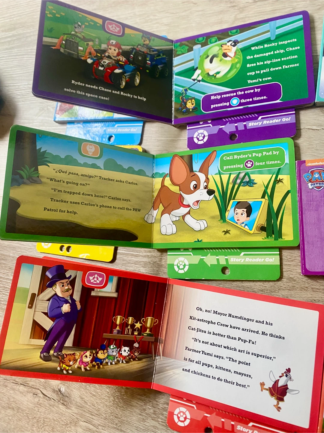 Paw Patrol story book reader & inserts - photo 4