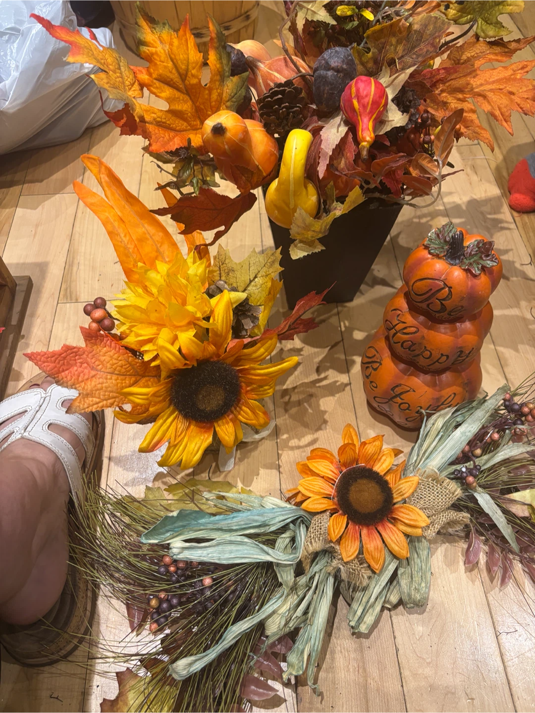 Set of Autumn Seasonal Decor Items