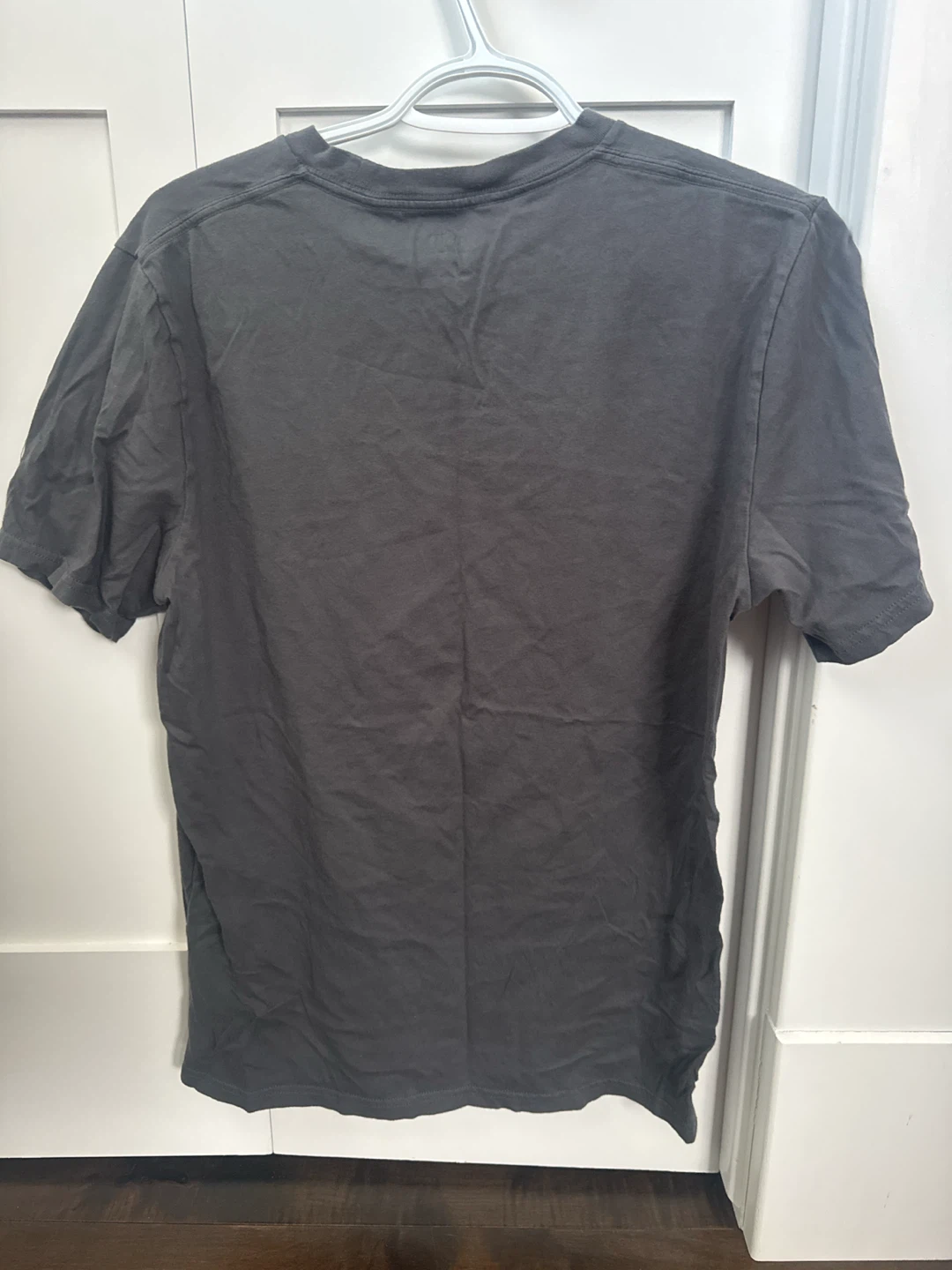 Hollister charcoal grey t-shirt - photo 2
