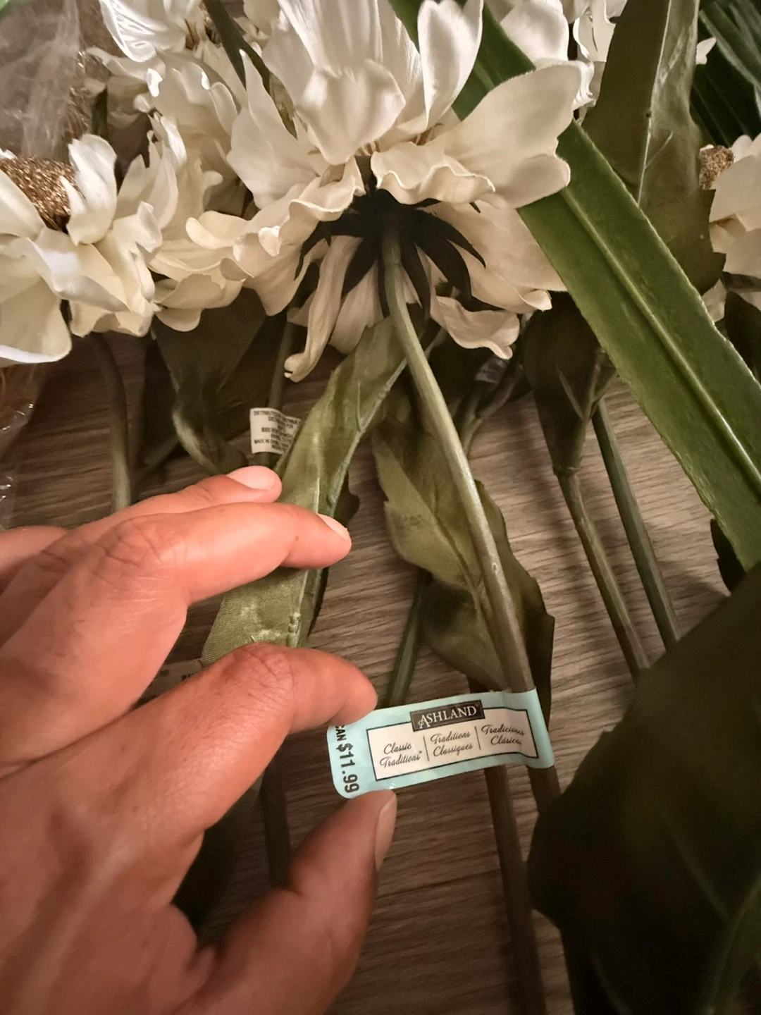 $270+ w Tags • Large MICHAELS Flower Craft LOT @ $90 FIRM - photo 5