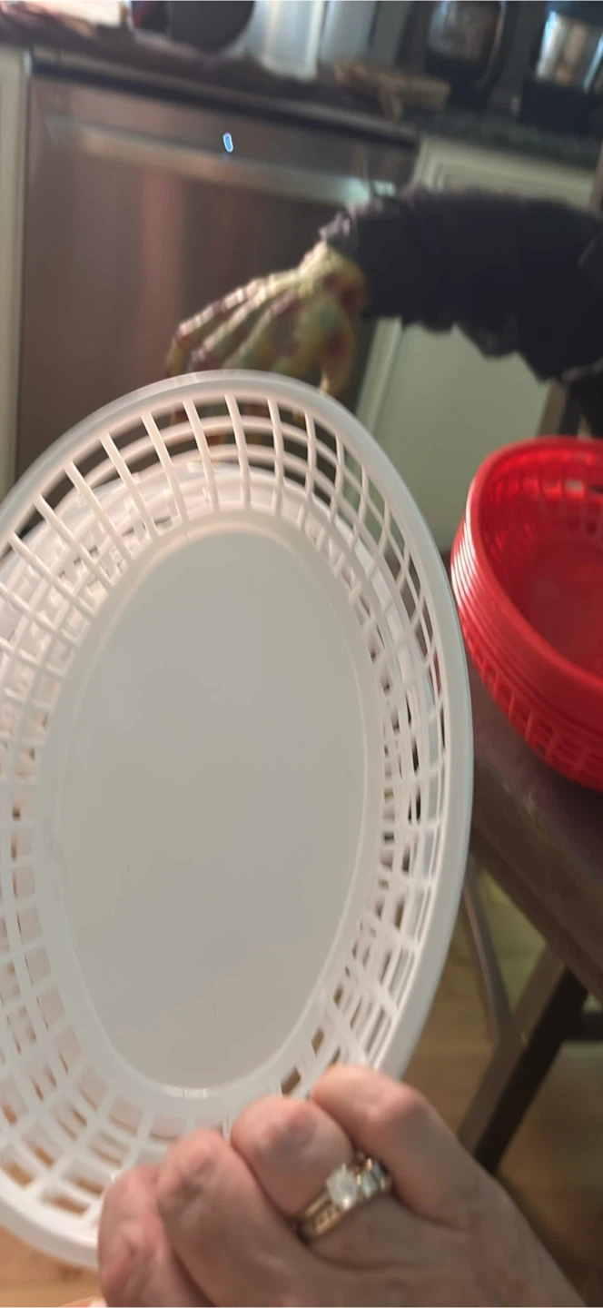 Set of Red and White Plastic Serving Baskets - photo 2