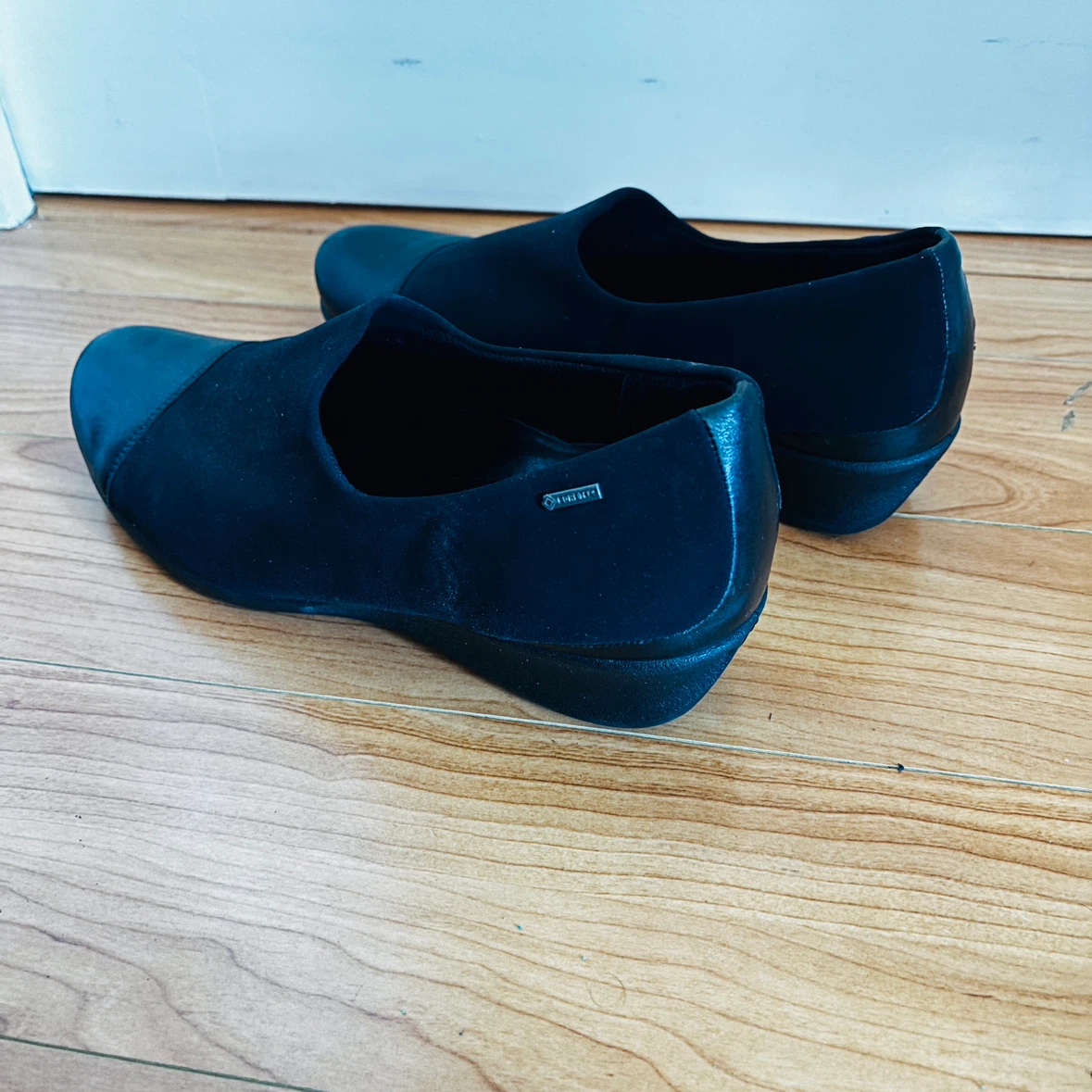 ECCO Gore-Tex Wedge Shoes Size 40 - photo 4