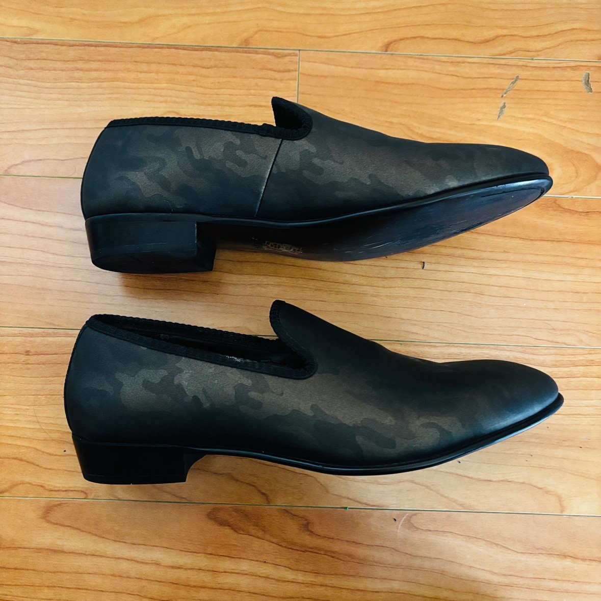 ALDO Black Camo Slip-On Loafers Sz 8.5 - 9