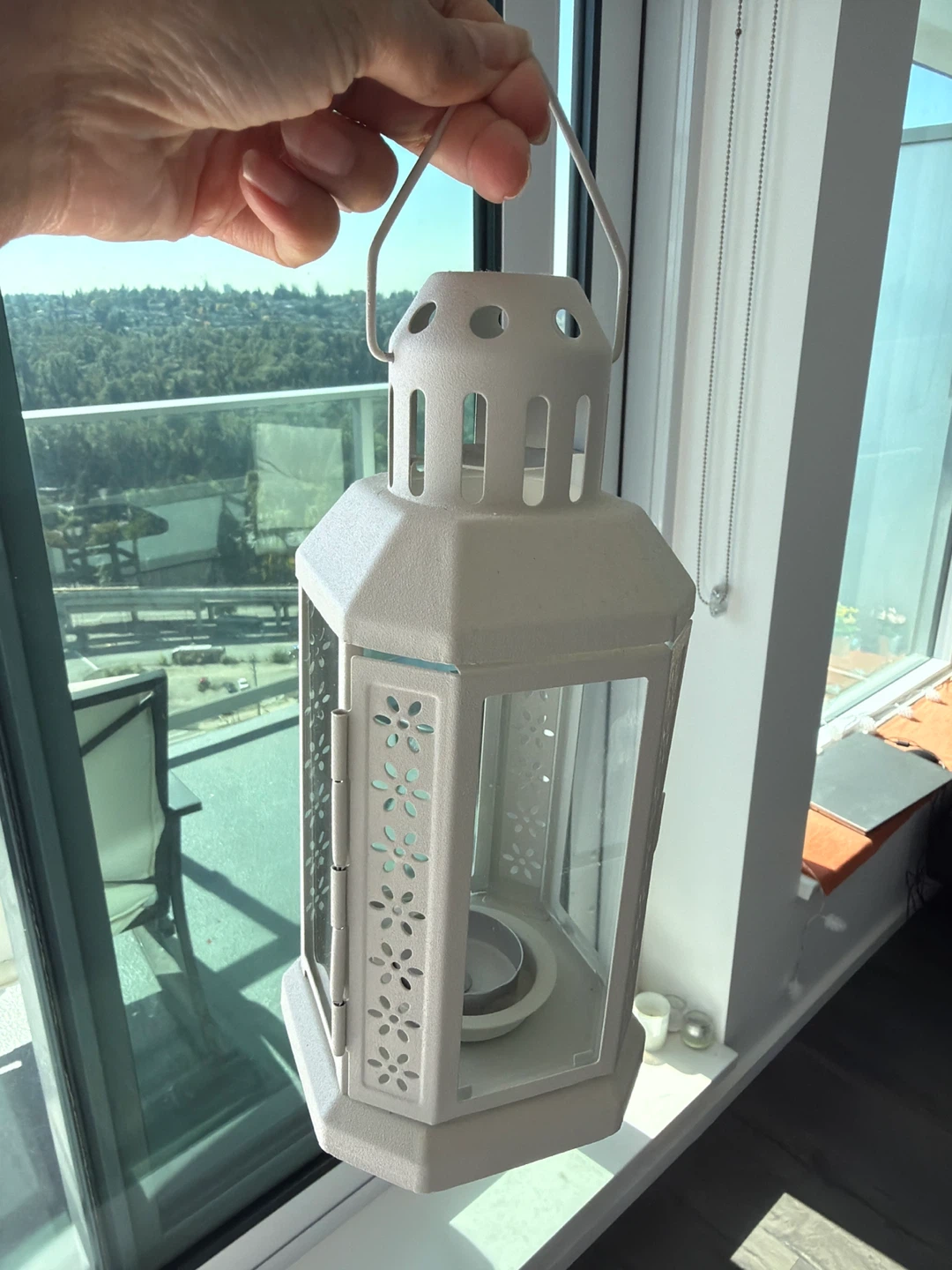Set of Two White Decorative Lanterns - photo 2