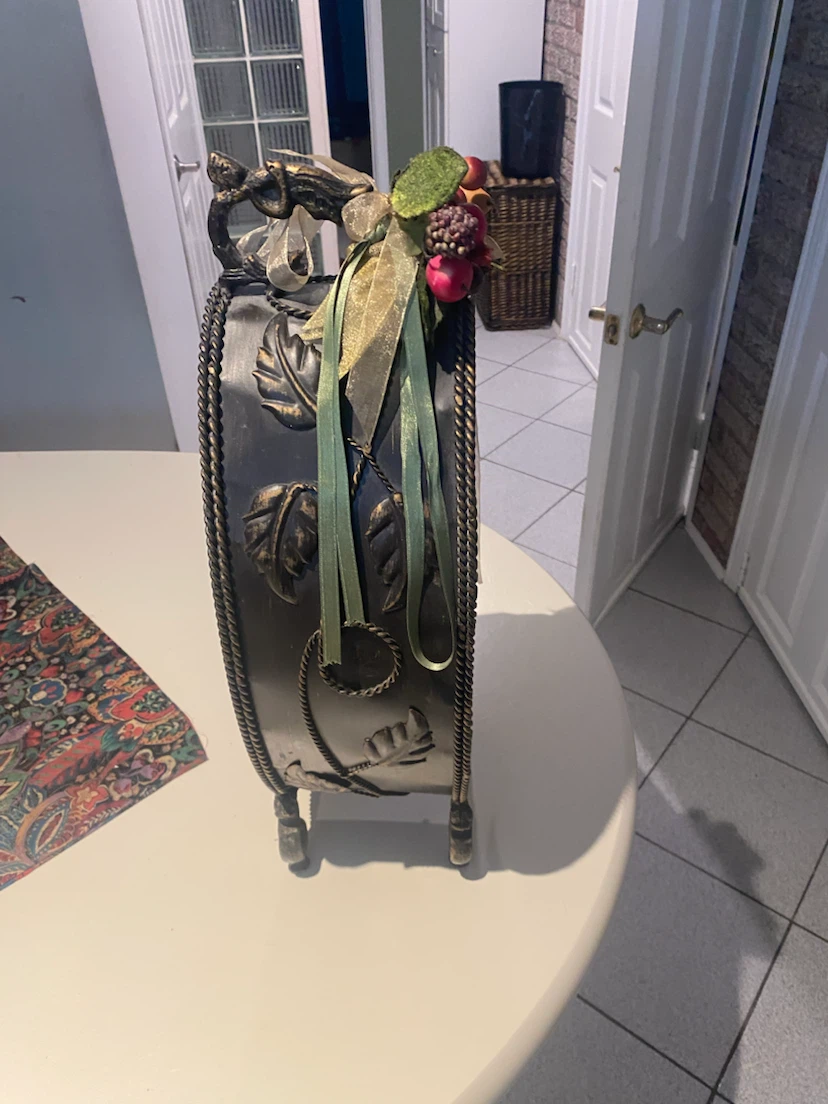 Decorative Metal Wine Rack - photo 4