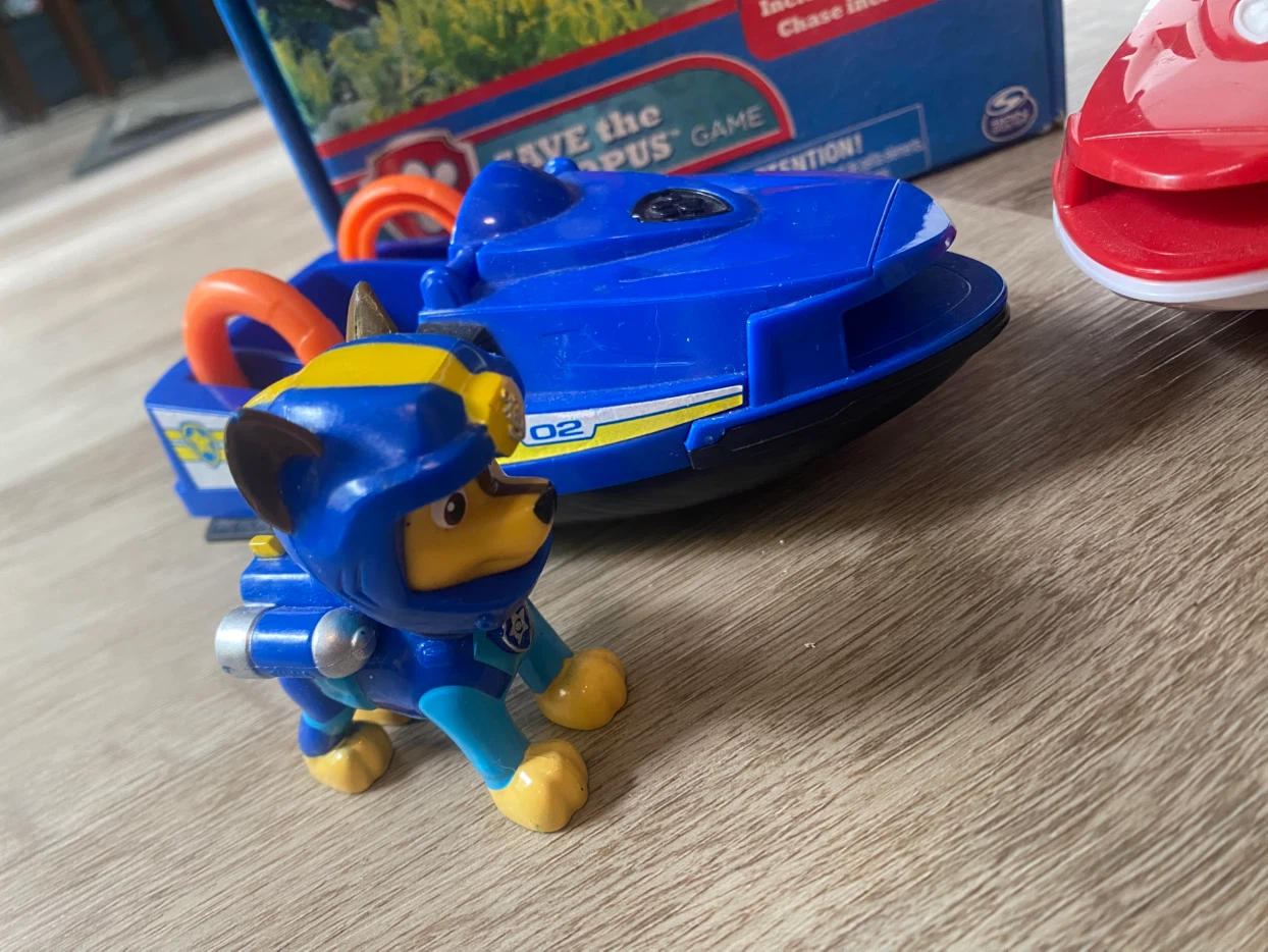 Paw Patrol toy bundle - photo 4
