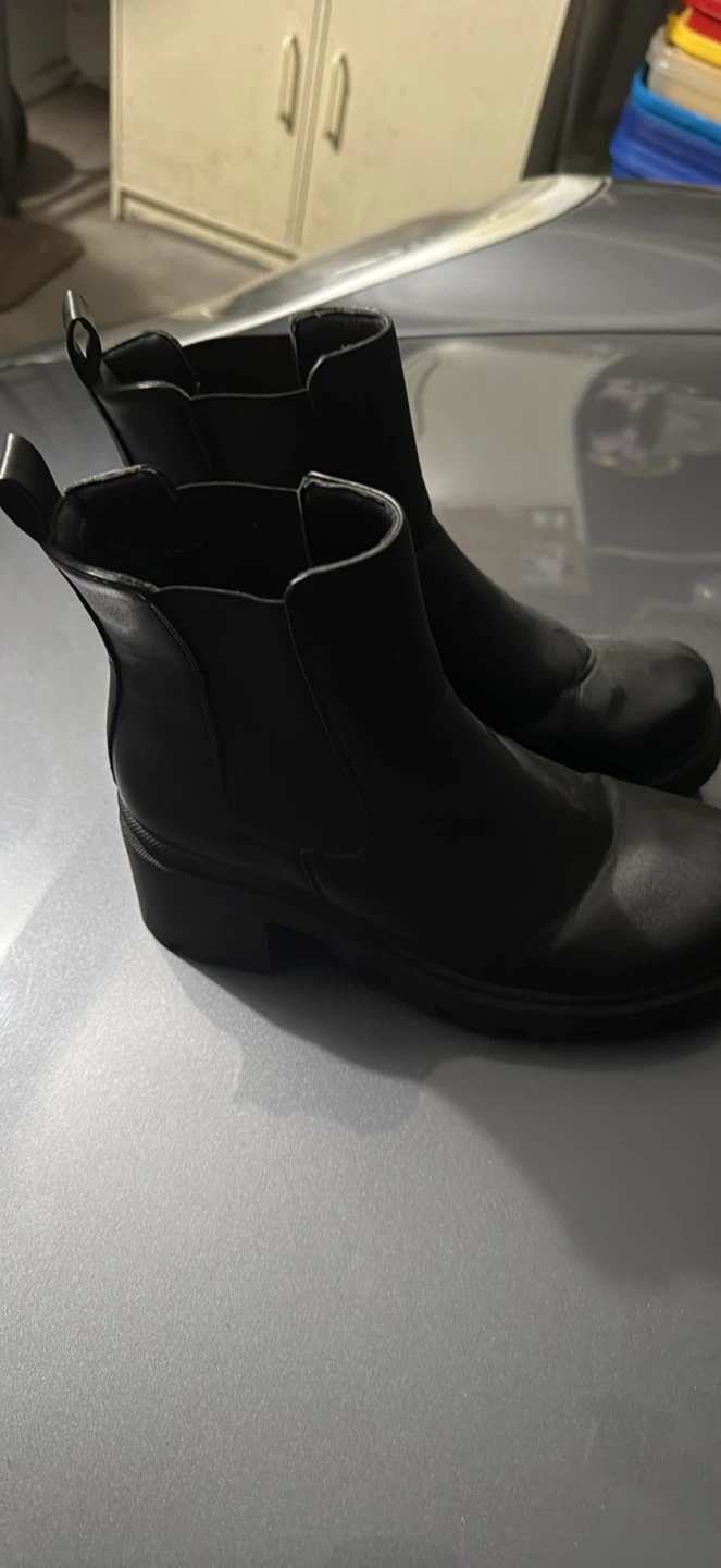 Black Boots size 6 - photo 4
