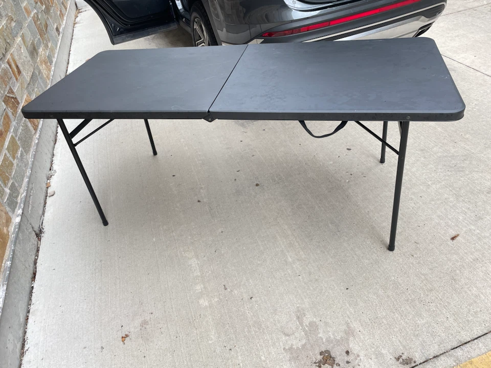 Black Folding Table