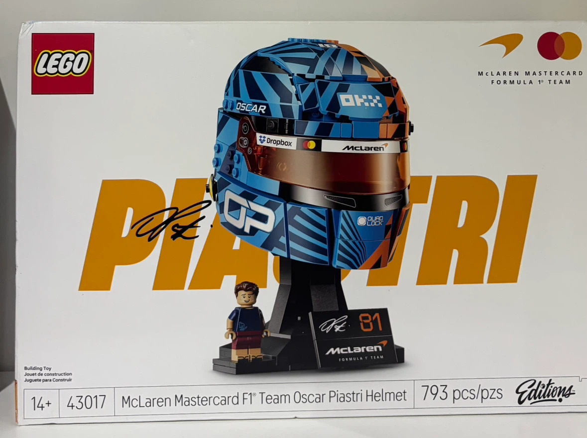LEGO 43017 McLaren Oscar Piastri Helmet
