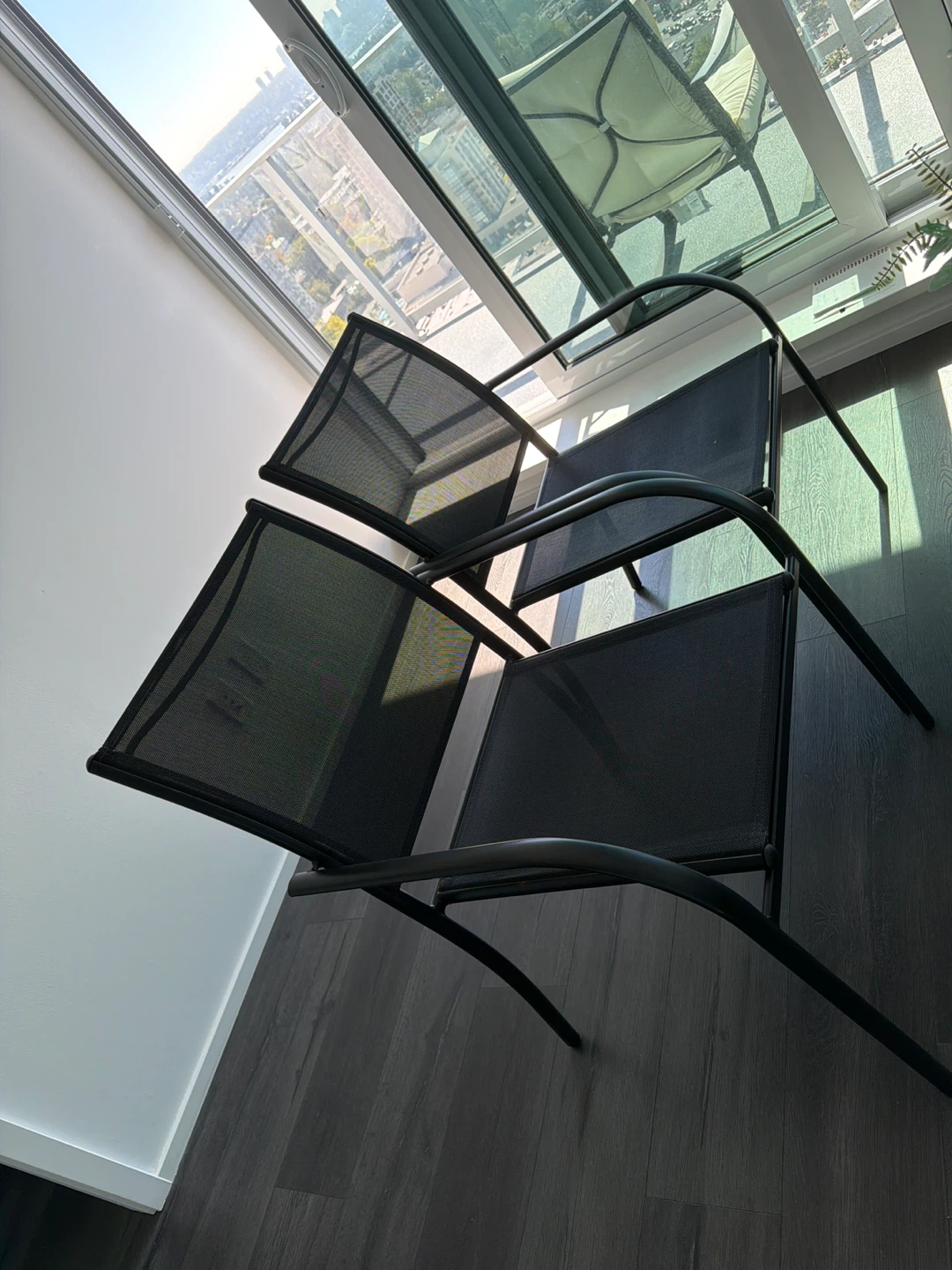 Moving out sale Black Glass Top Coffee Table - photo 2