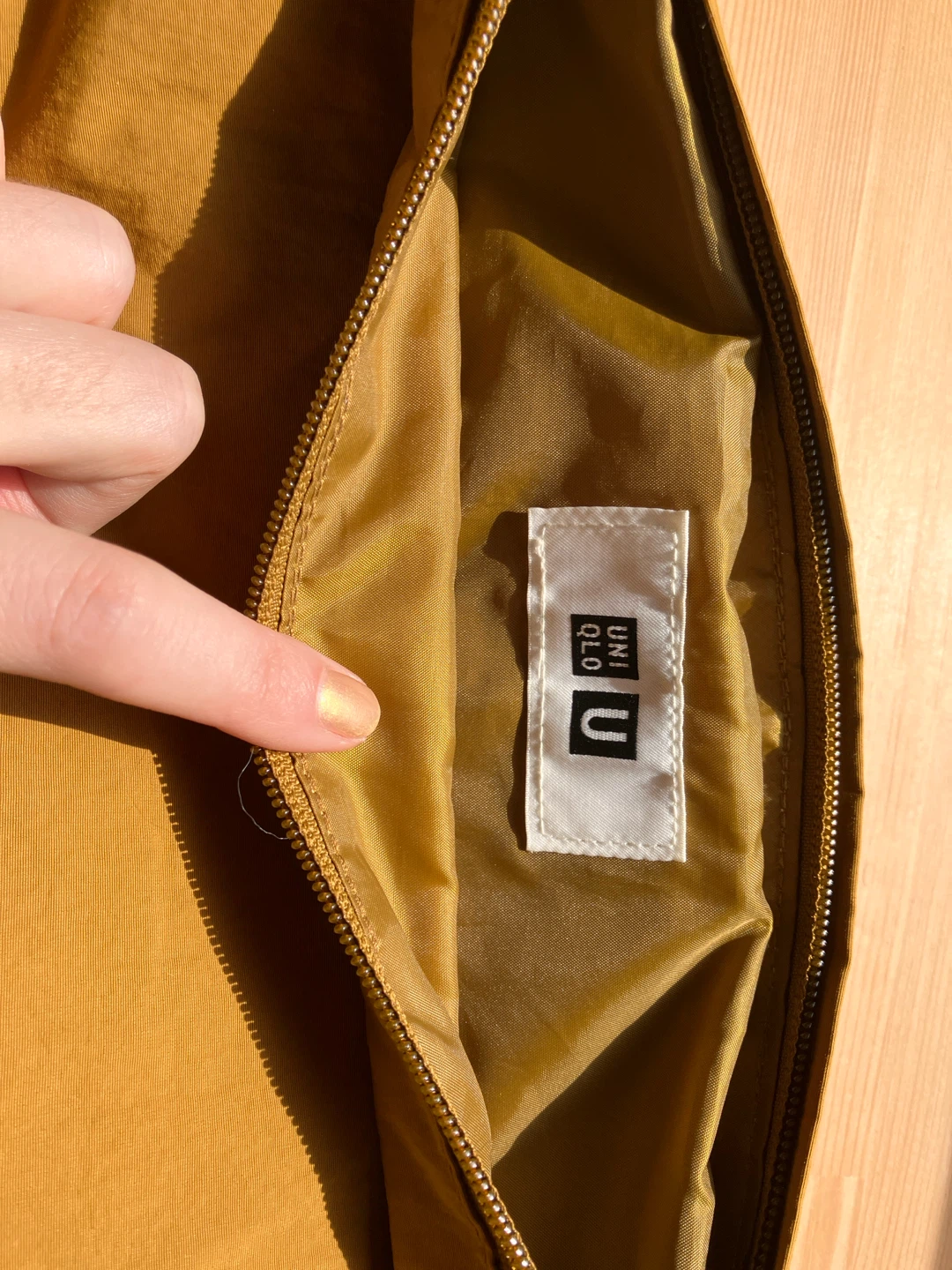 Uniqlo Mustard Shoulder Bag / Crossbody Fanny Pack - photo 4