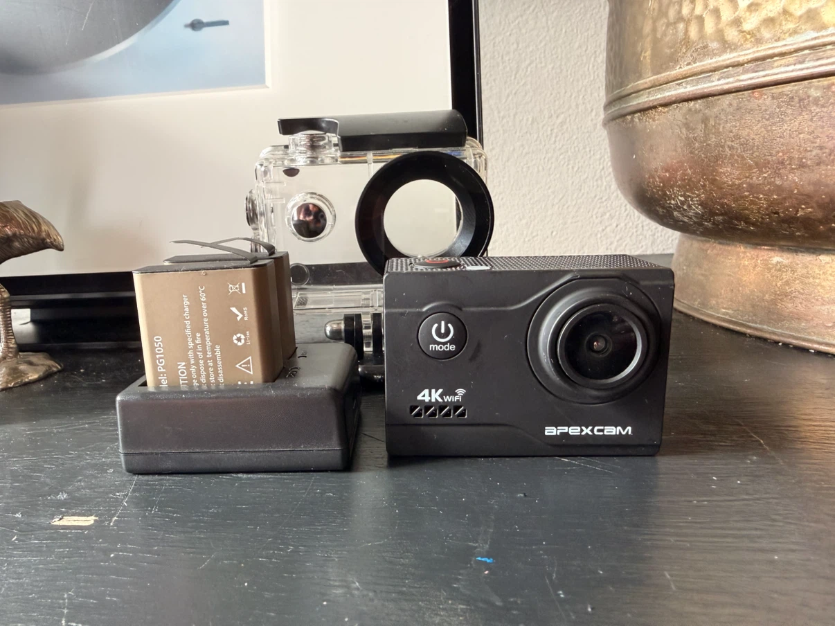 Apexcam 4K WiFi Action Camera - photo 2
