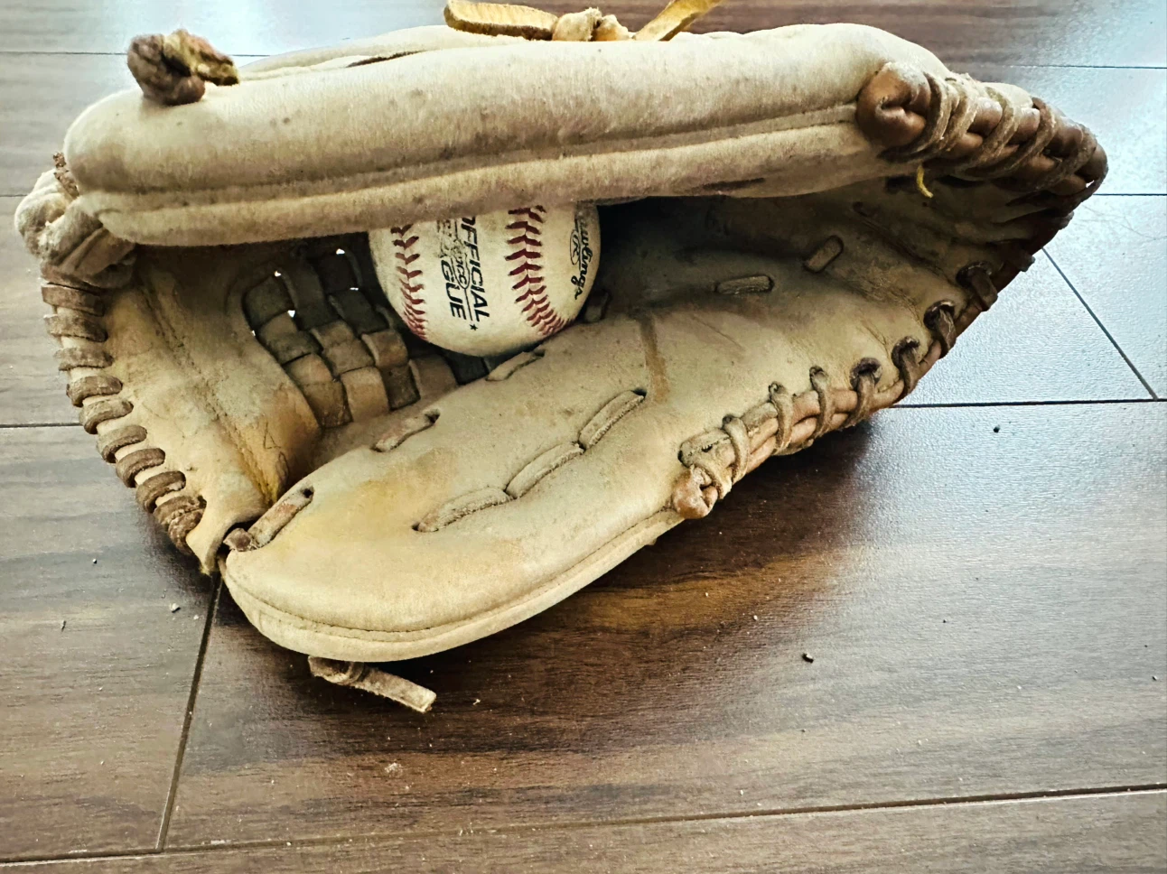 Rawlings Leather Baseball Glove - photo 3