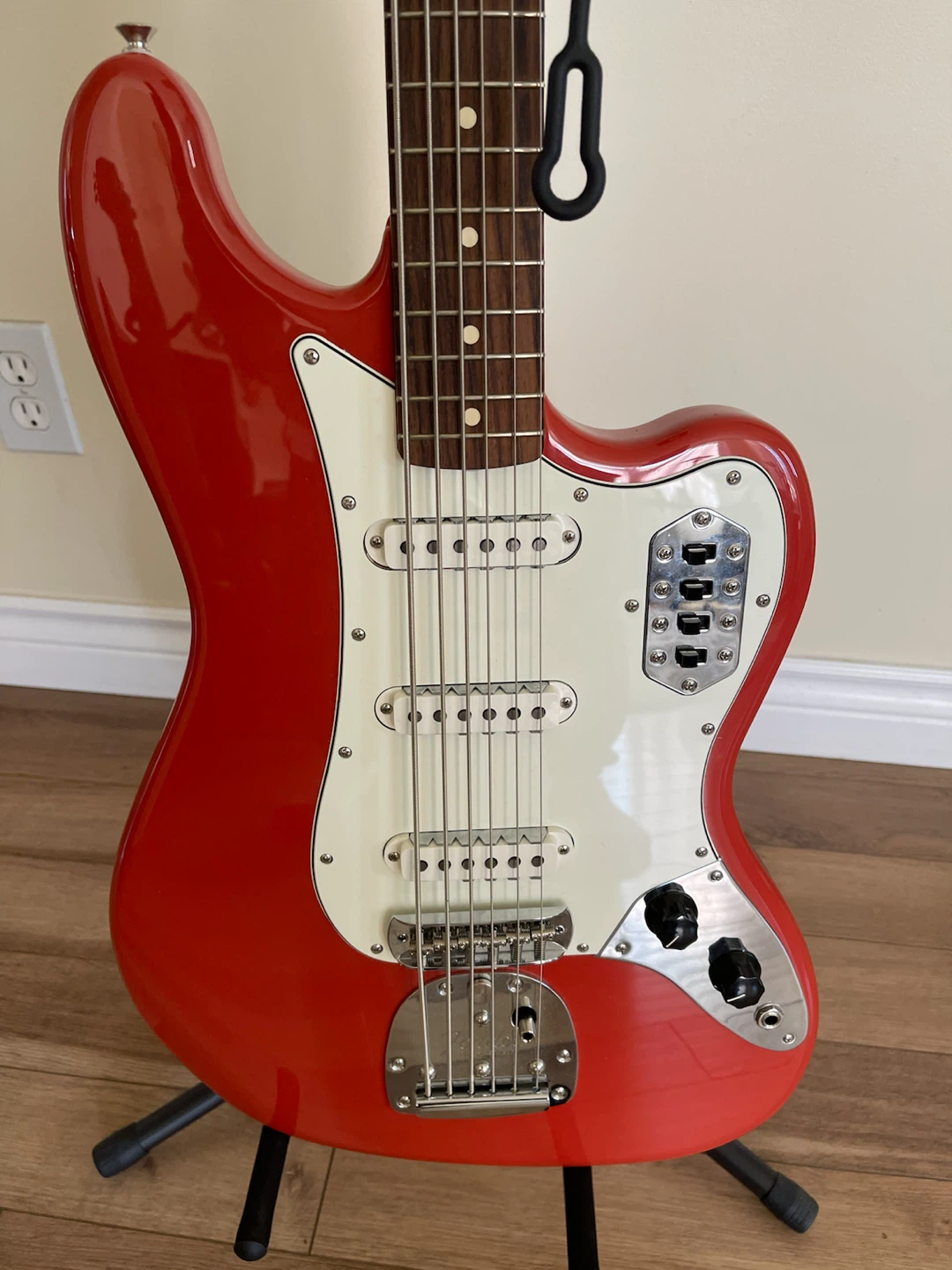 Fender VI Electric Guitar - photo 2