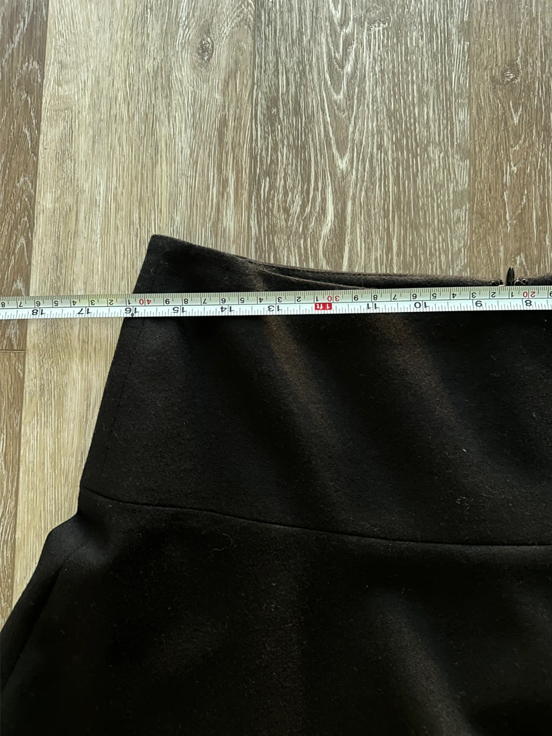 Vintage Holt Renfrew Black Wool Skirt Size 4 - photo 5