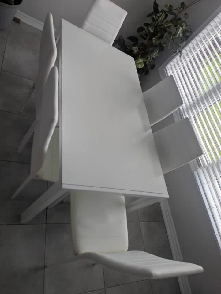 White Dining Table with 6 Chairs