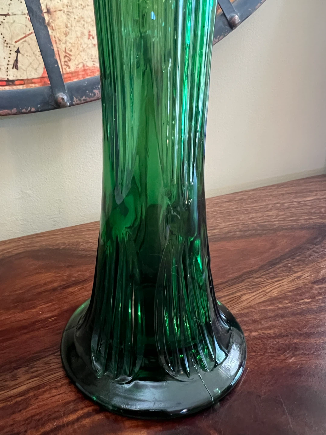 Vintage Emerald Green Swung Glass Vase - photo 3