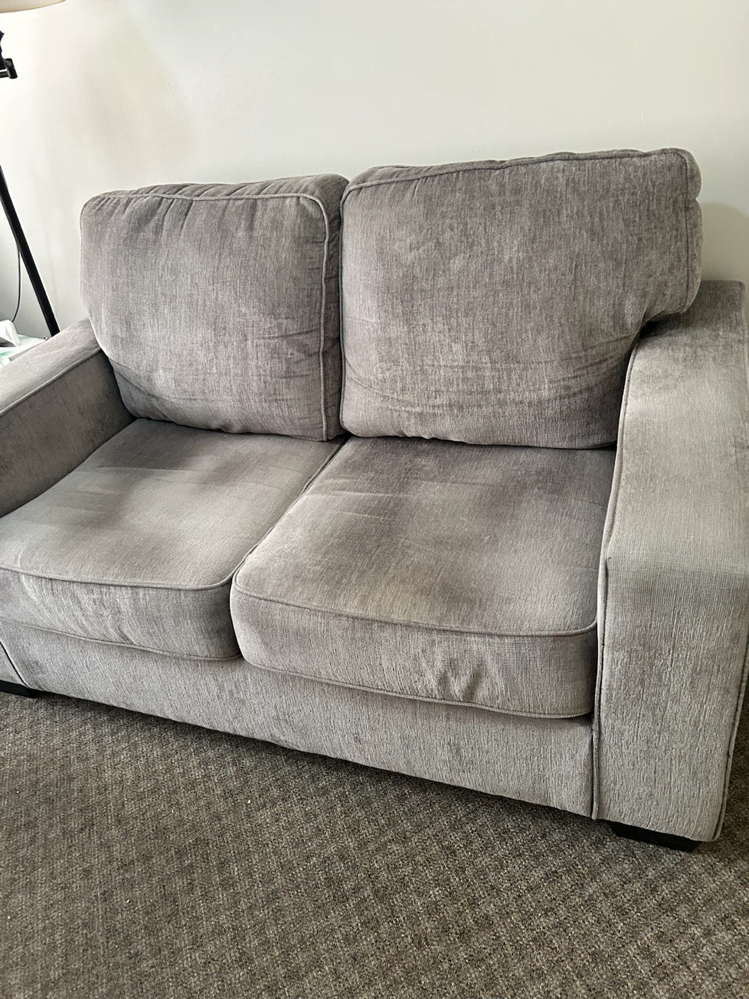 Love seat