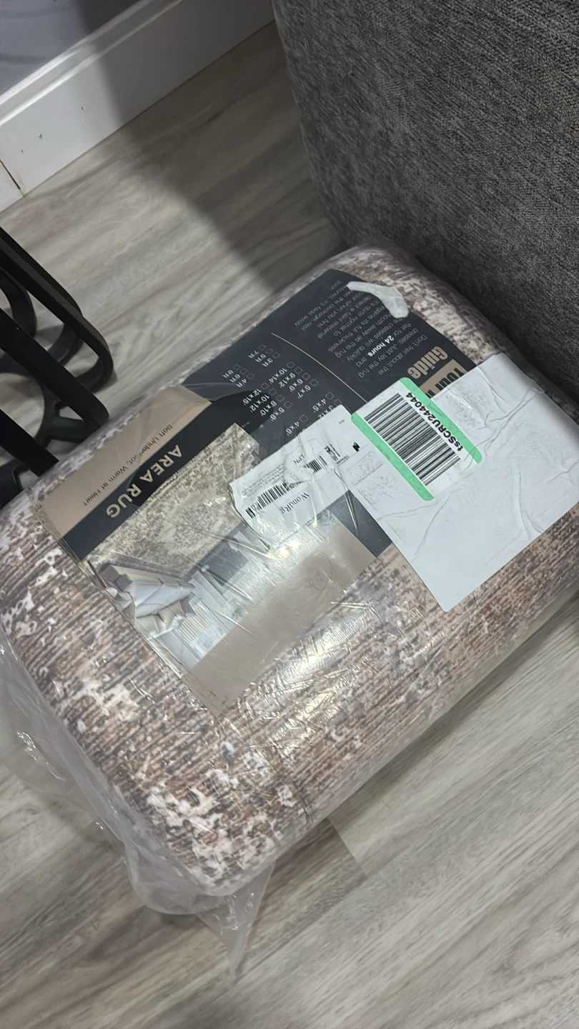 Brand New Area Rug - photo 3