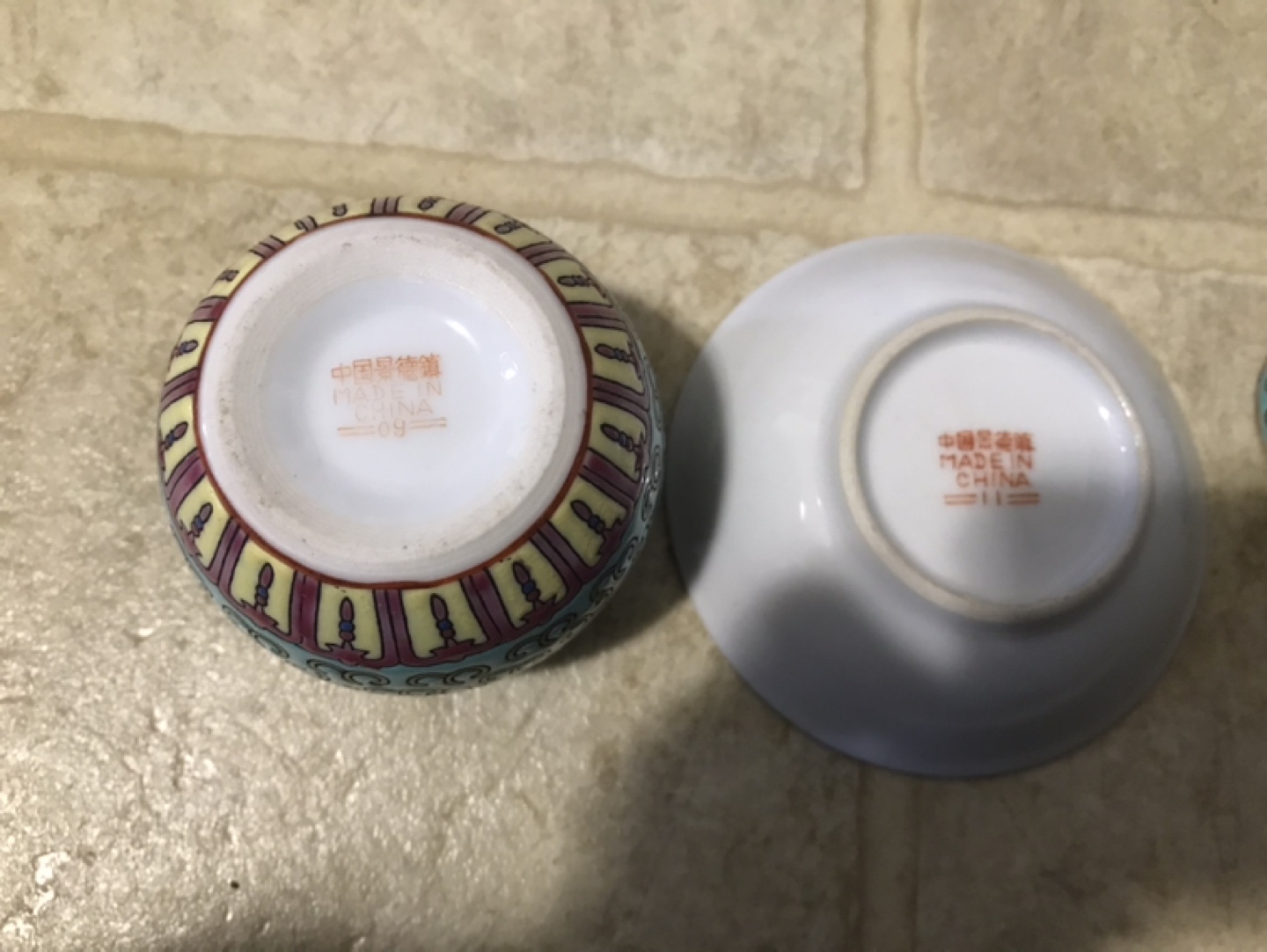 Jingdezhen Porcelain Lidded Jar and Plate Set - photo 3