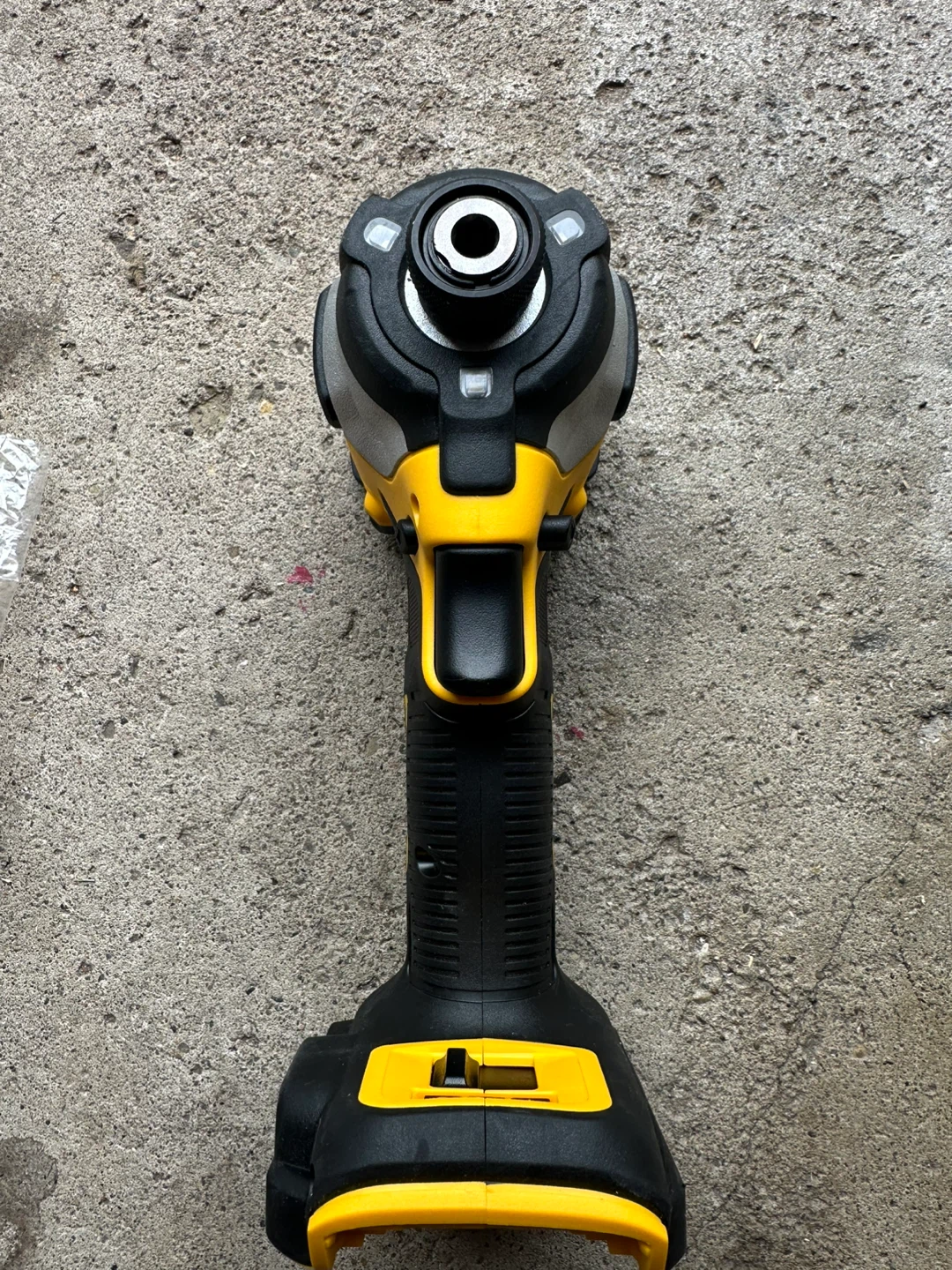 DEWALT DCF850 20V Max Brushless 1/4" Impact Driver - photo 4