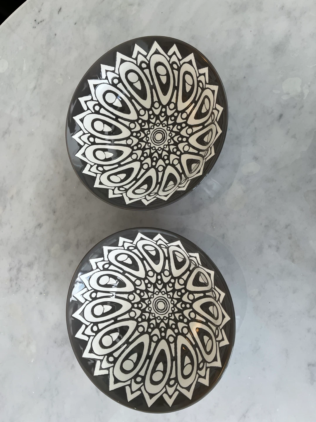Set of two patterned ceramic bowls - photo 2