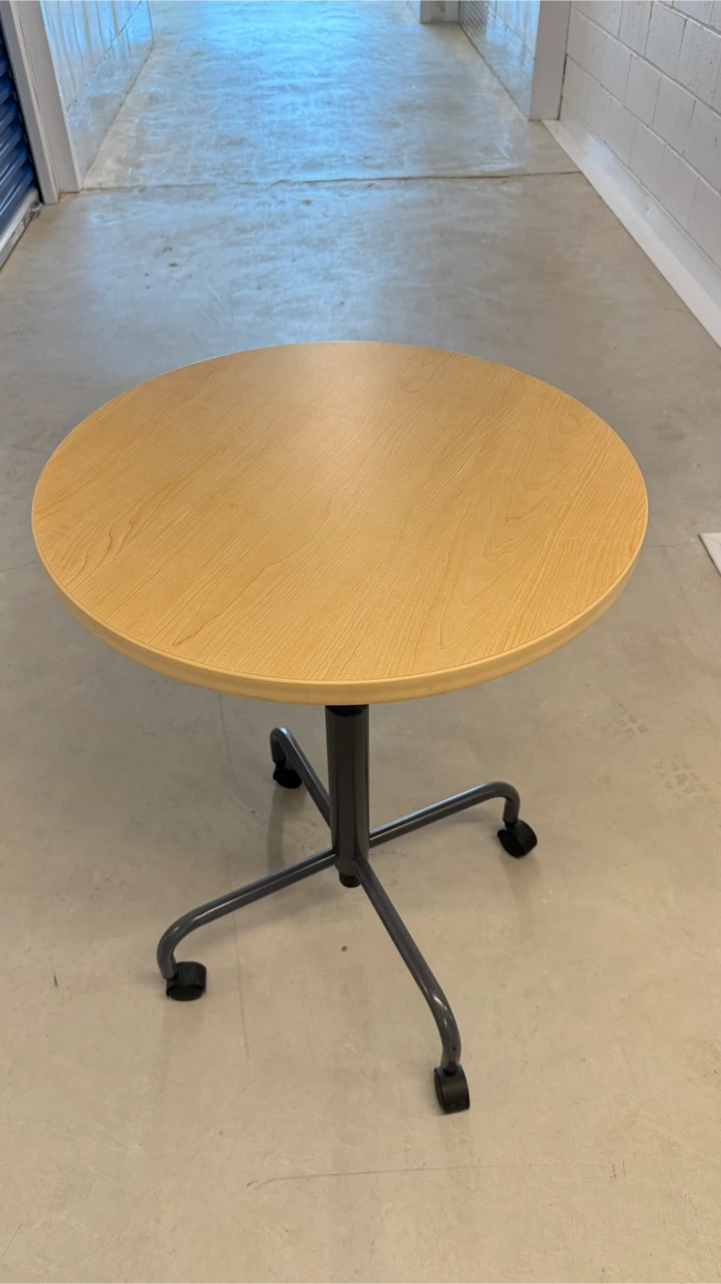 Adjustable Rolling Round Side Table