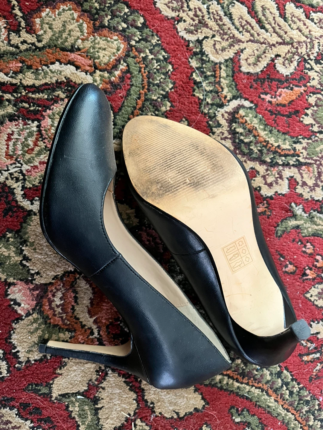 Town Shoes Black Leather Heels - photo 2