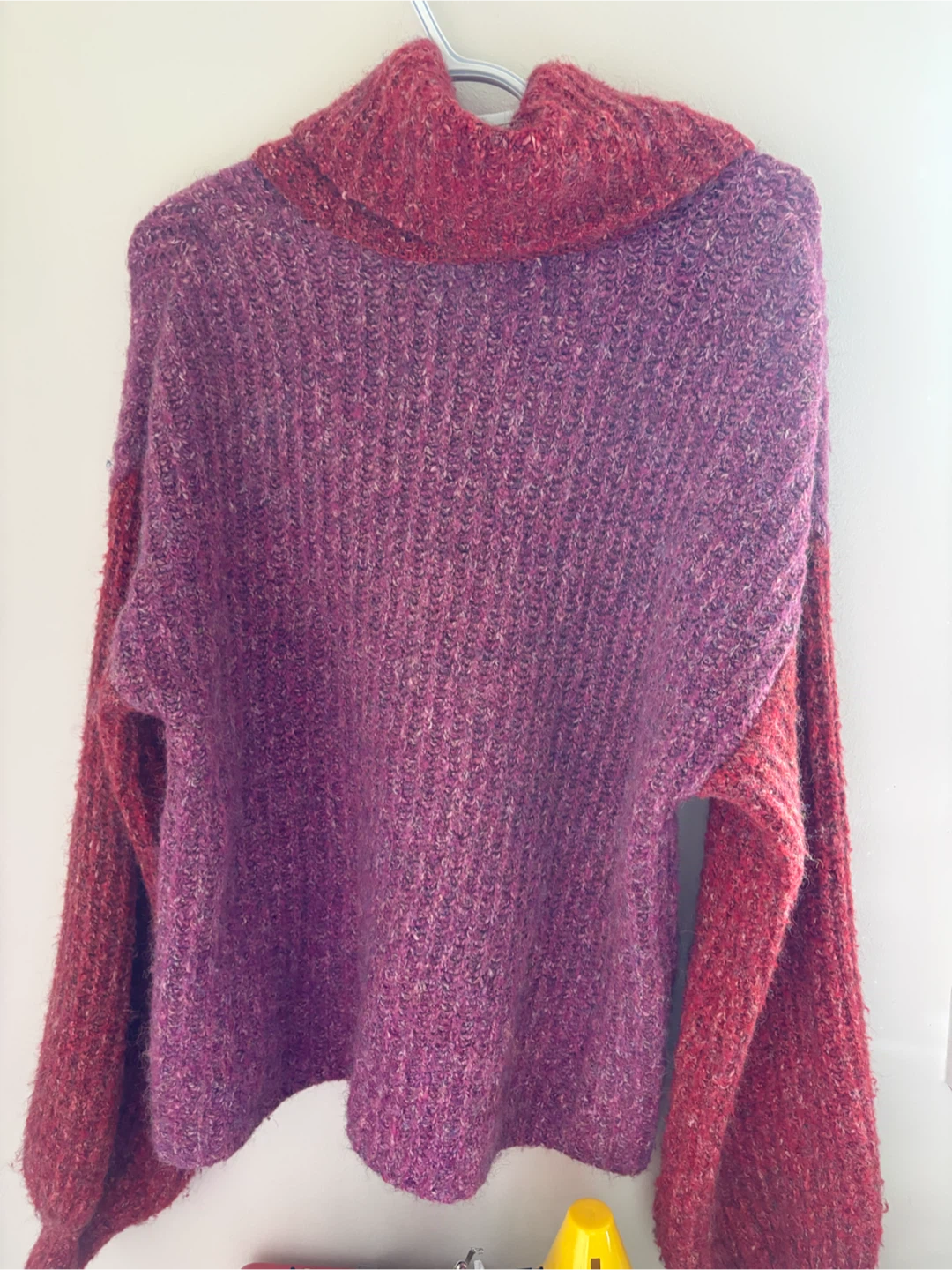Kaisley: Colour-Block Cowl Neck Sweater- Medium - photo 2