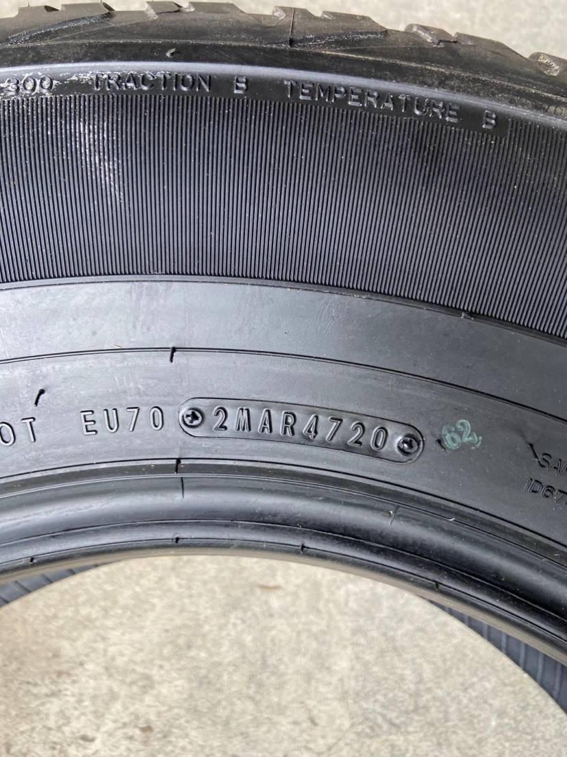 Dunlop Grandtrek AT20 Tire P265/70R17 - photo 5