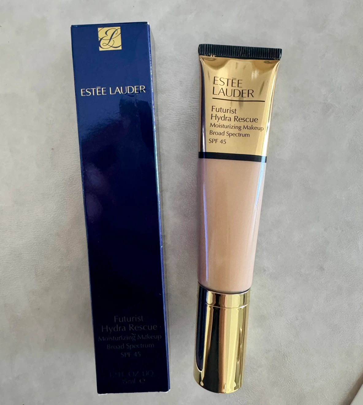 New! Estée Lauder Futurist Hydra Rescue Makeup 1N0 Porcelain