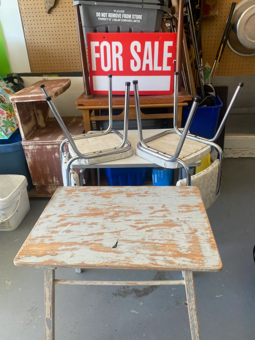 Child’s wooden table , great paint project - photo 4