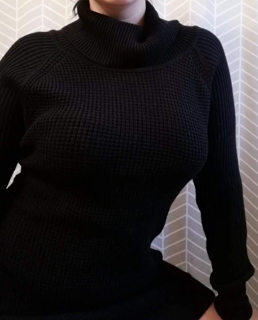 Seven Sisters Black Turtleneck Sweater - Medium - photo 3