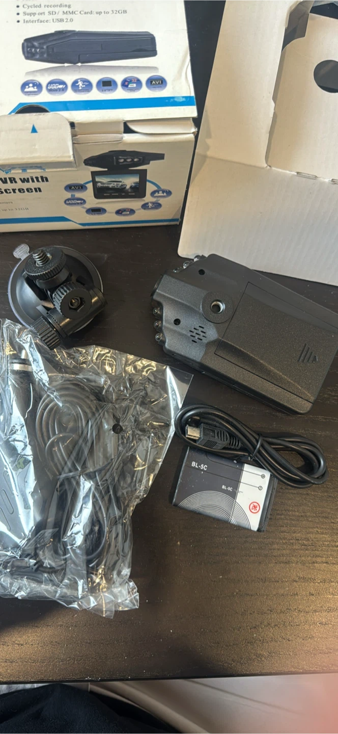 HD Portable DVR with 2.5" TFT LCD Screen - photo 2