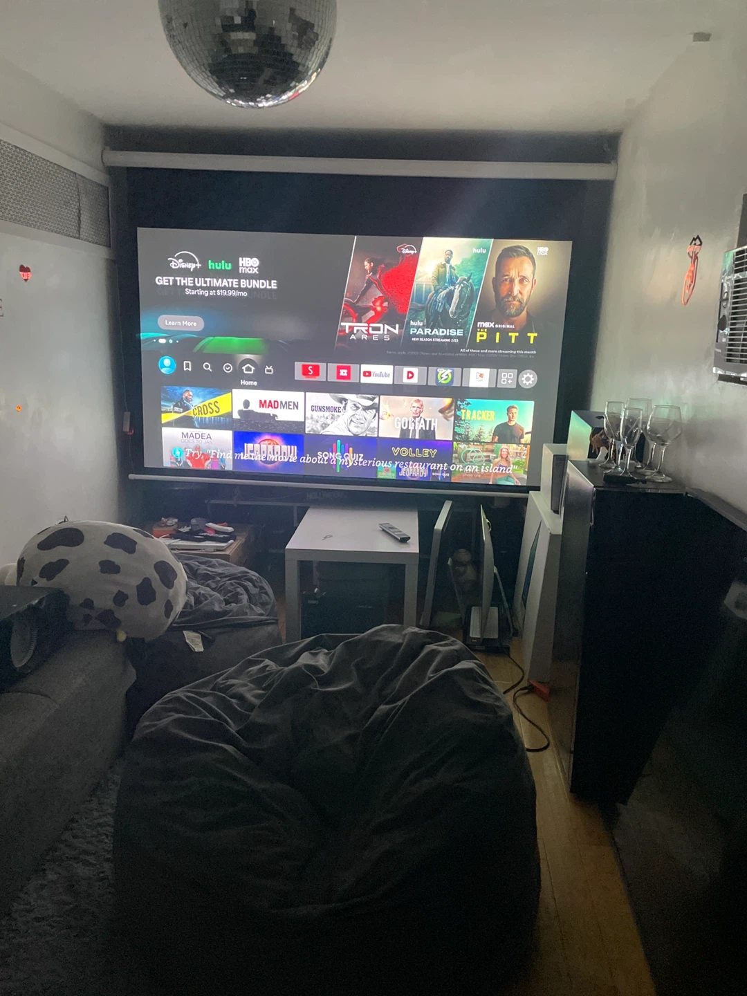 Hitachi LP-TW4001 Projector with Remote