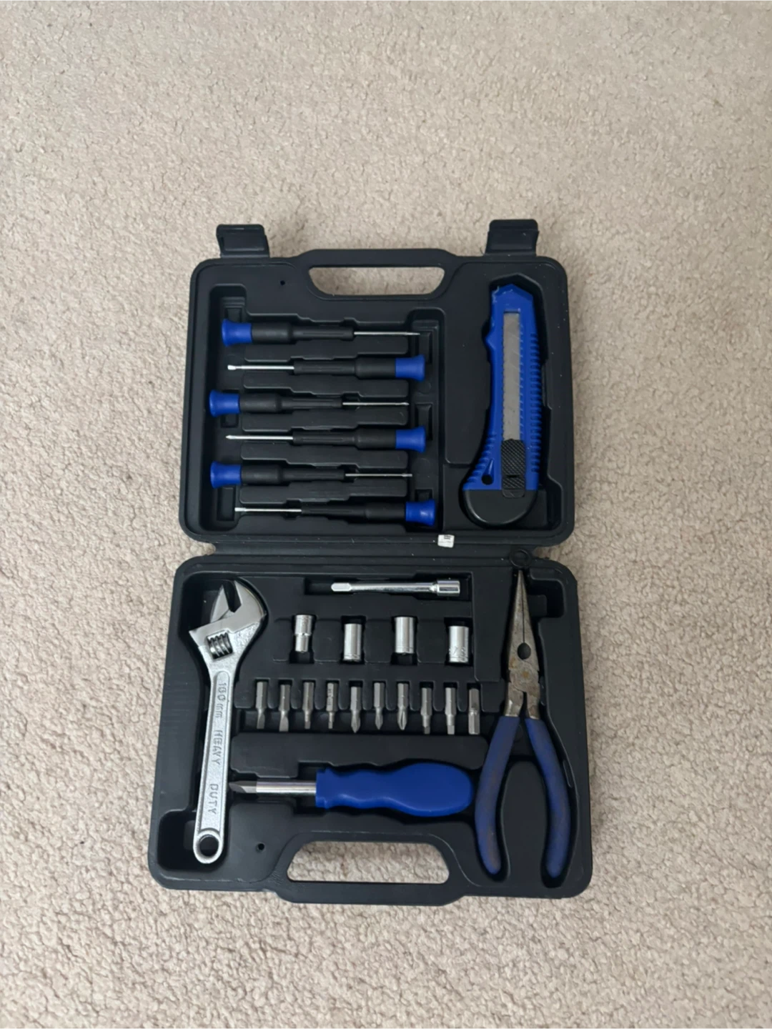 Basic Tool Set with Carrying Case