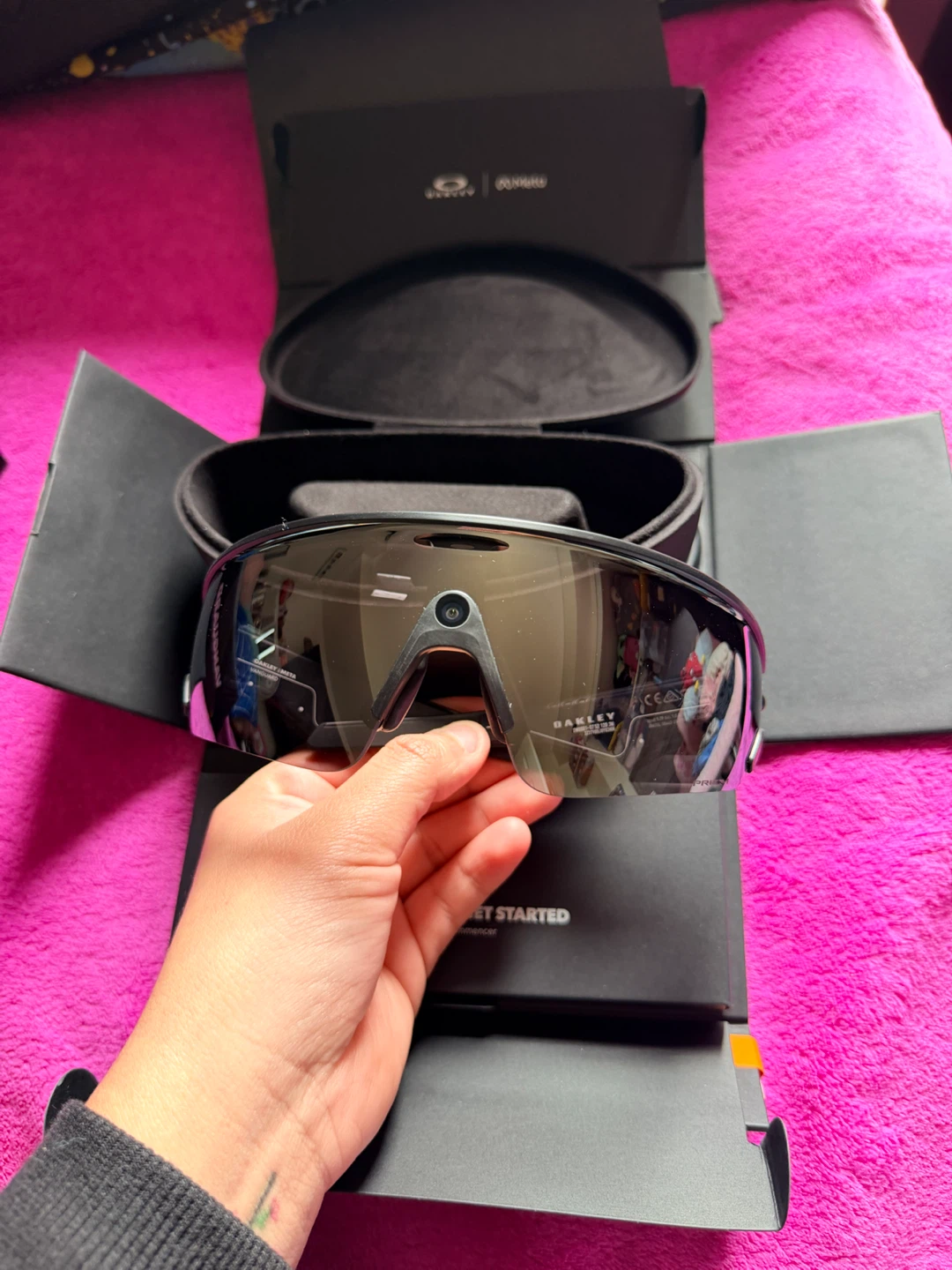 Oakley Meta Smart Glasses - photo 2