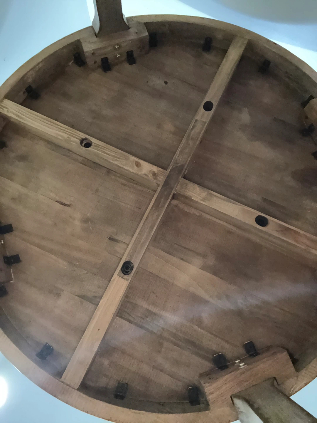 Round wooden table (downsizing) - photo 2