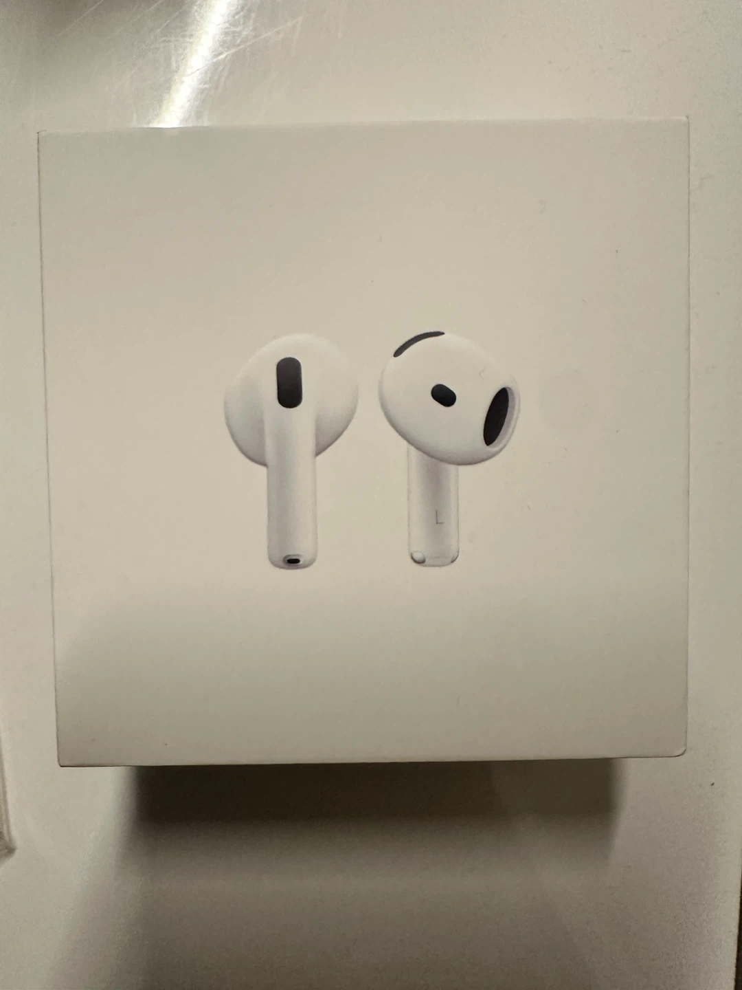 Apple AirPods 4