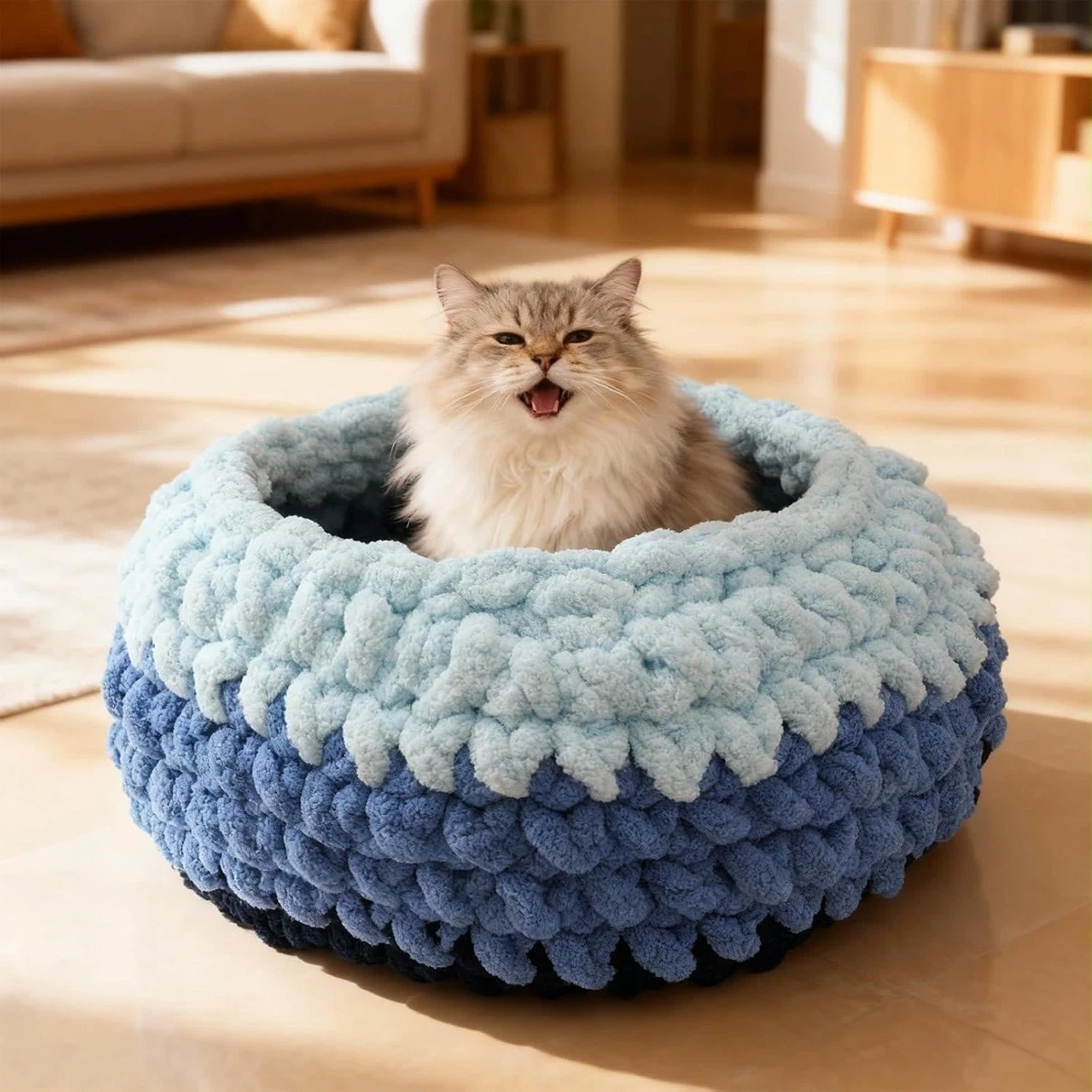 Chunky Knit Cat Bed - Blue Ombre