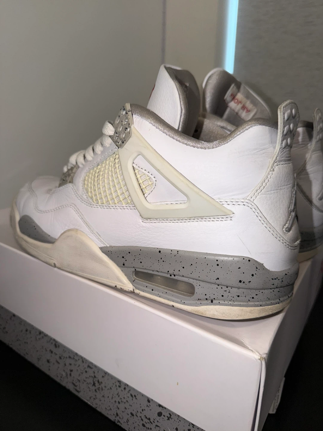 Jordan 4 Retro White Oreo 2021 (SIZE 9 US MEN)