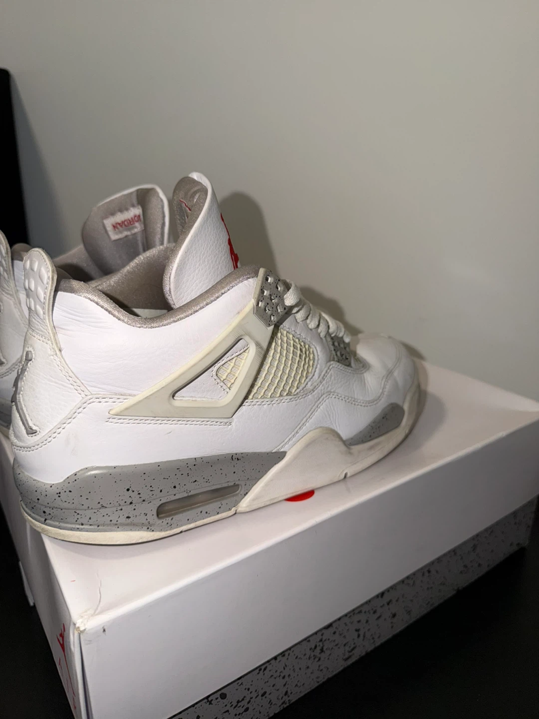 Jordan 4 Retro White Oreo 2021 (SIZE 9 US MEN) - photo 2