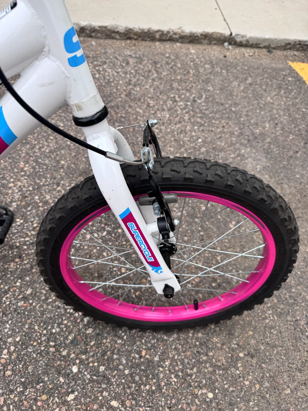 Supercycle Fly Girl 18-inch Kids Bicycle - photo 4
