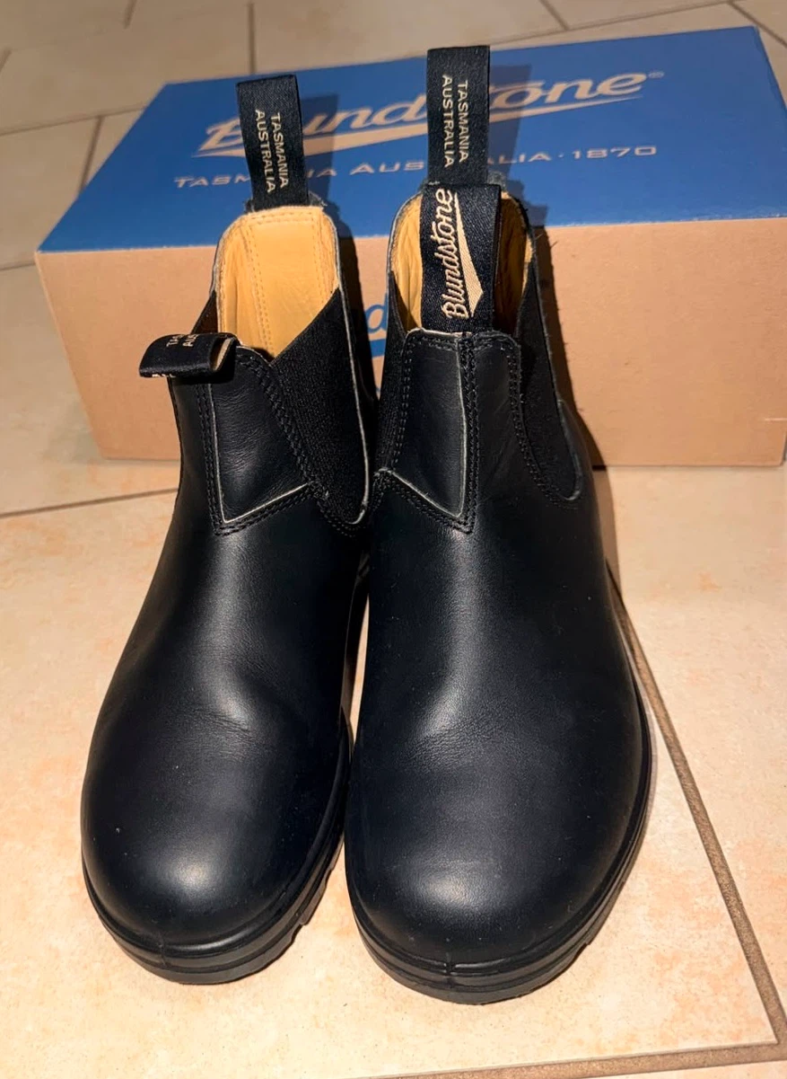 Blundstone Black Boots